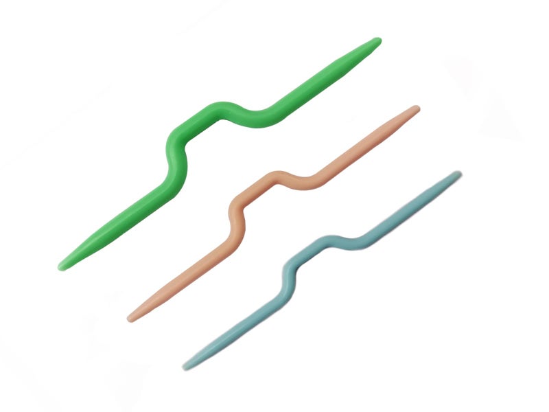Cafurty Knitting Cable Needles, 3 PCS Plastic Mixed Color Safety Pin Cable Knitting Bent Weaving Needle Hooks 3 Pieces for Sweaters Socks Yarn Sewing Crochet Embroidery - Image 1